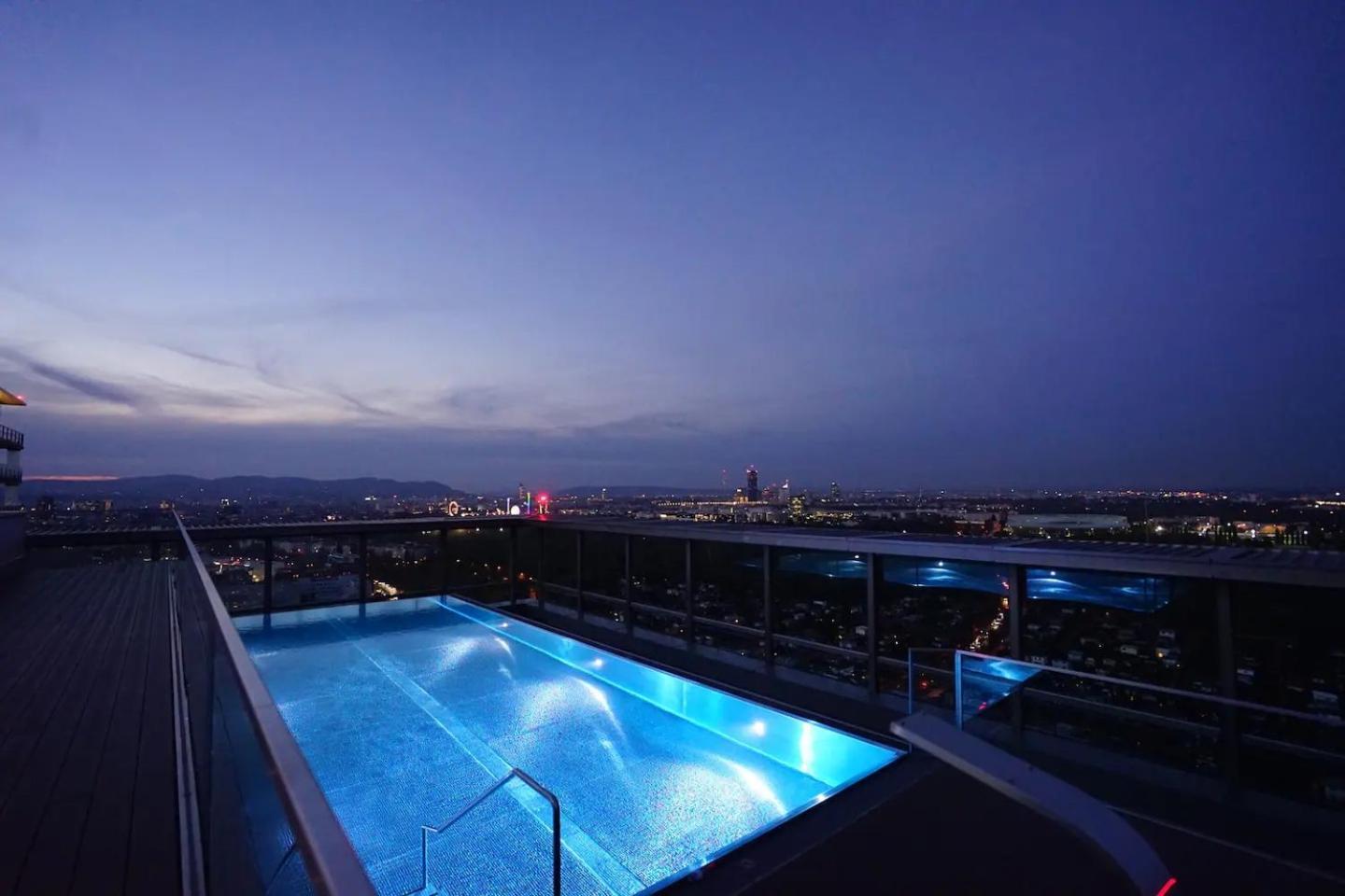 Exquisite Studio With Rooftop Pool Apartment Vienna Exterior photo